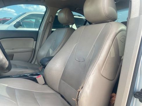 Used 2010 Ford Fusion Hybrid FWD image 10