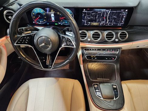 Used 2021 Mercedes-Benz E 450 4MATIC Sedan w/ Premium Package image 47