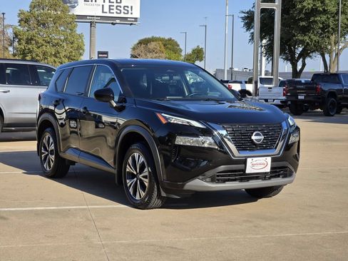 Used 2023 Nissan Rogue SV AWD/4WD image 3