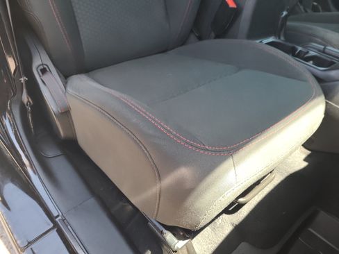 Used 2019 Jeep Wrangler Unlimited Rubicon AWD/4WD image 30