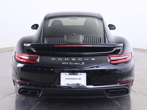 Used 2019 Porsche 911 Turbo image 6