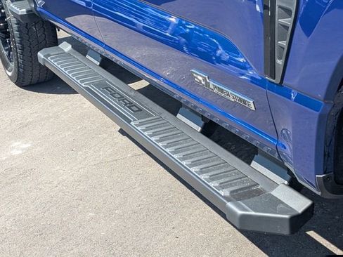 New 2026 Ford F350 Lariat w/ Black Appearance Package image 9