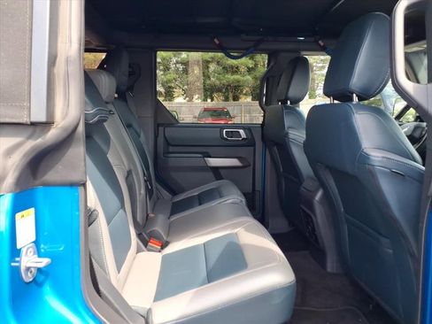 Certified 2023 Ford Bronco Outer Banks AWD/4WD image 12