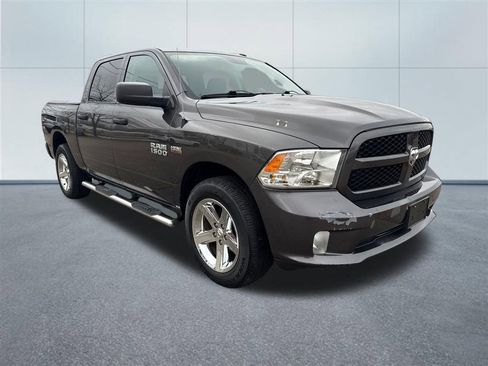 Used 2017 RAM 1500 Express image 7