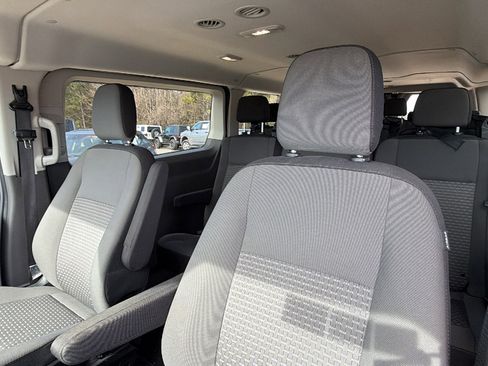 Used 2024 Ford Transit 350 XLT image 19