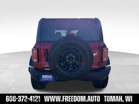 New 2026 Ford Bronco Badlands w/ Sasquatch Package AWD/4WD image 5