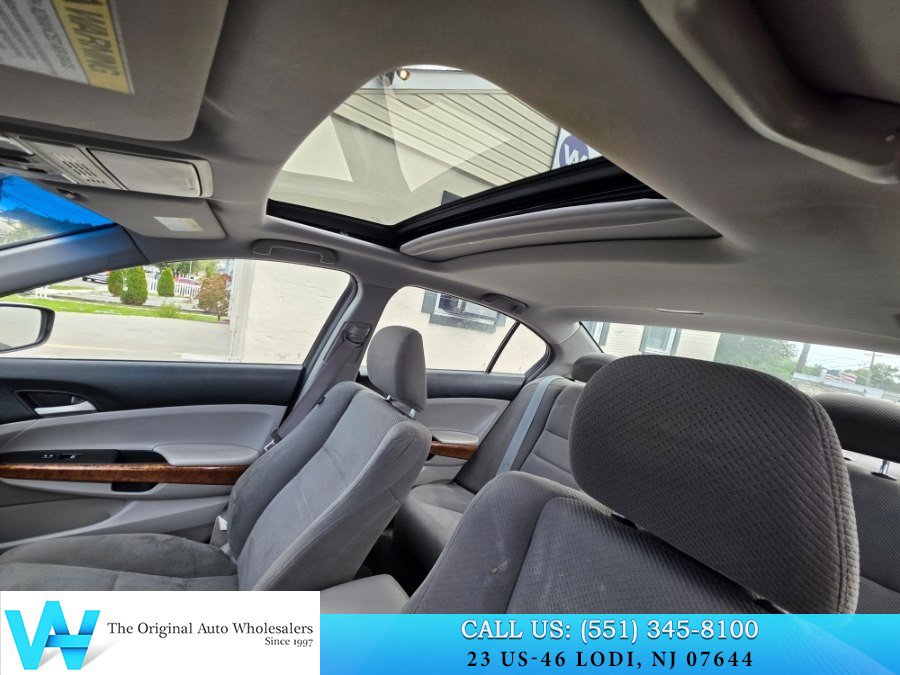 Used 2012 Honda Accord EX image 9