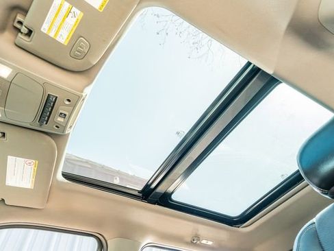 Used 2017 Ford F350 Lariat w/ Lariat Ultimate Package image 21