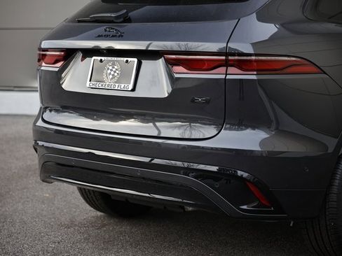 New 2026 Jaguar F-PACE R-Dynamic S image 16