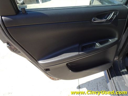 Used 2011 Chevrolet Impala LT w/ Luxury Edition Package FWD image 24