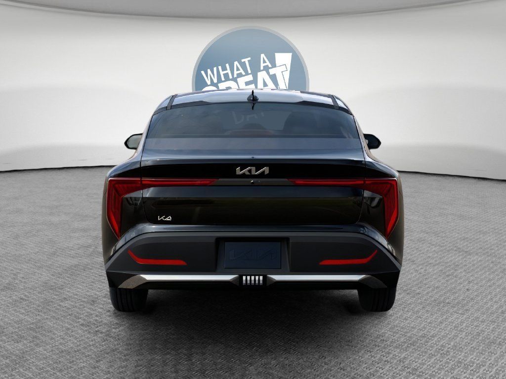 New 2026 Kia K4 FWD image 5