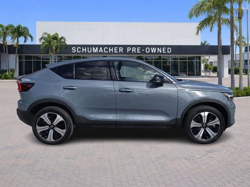 Certified 2023 Volvo C40 Recharge Core image 8