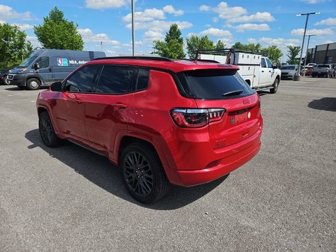 Used 2023 Jeep Compass Limited AWD/4WD image 5