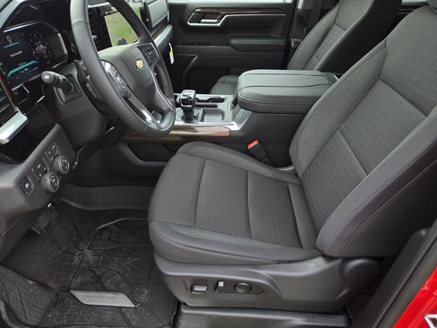 New 2026 Chevrolet Silverado 1500 LT w/ Safety Package AWD/4WD image 16