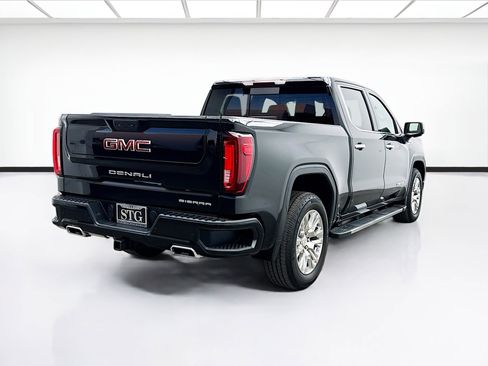 Used 2021 GMC Sierra 1500 Denali image 4
