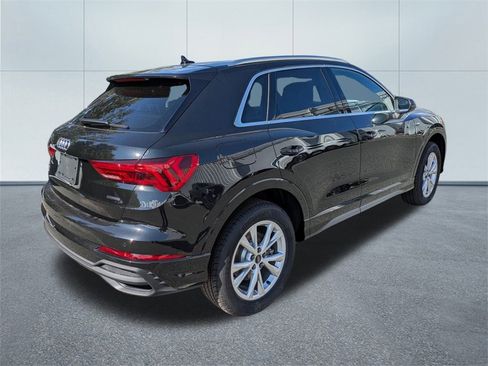 New 2025 Audi Q3 2.0T Premium image 3