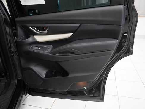 Used 2019 Subaru Ascent Limited image 29