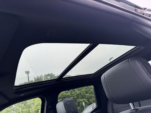 New 2026 Toyota Tundra Platinum AWD/4WD image 25