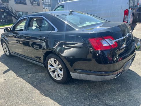 Used 2010 Ford Taurus SEL image 7