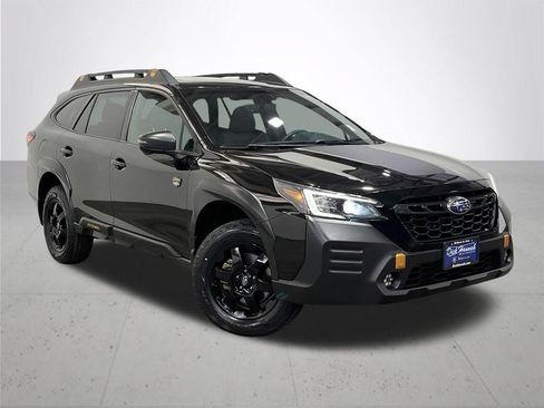 Used 2022 Subaru Outback Wilderness w/ Wilderness Package AWD/4WD image 7