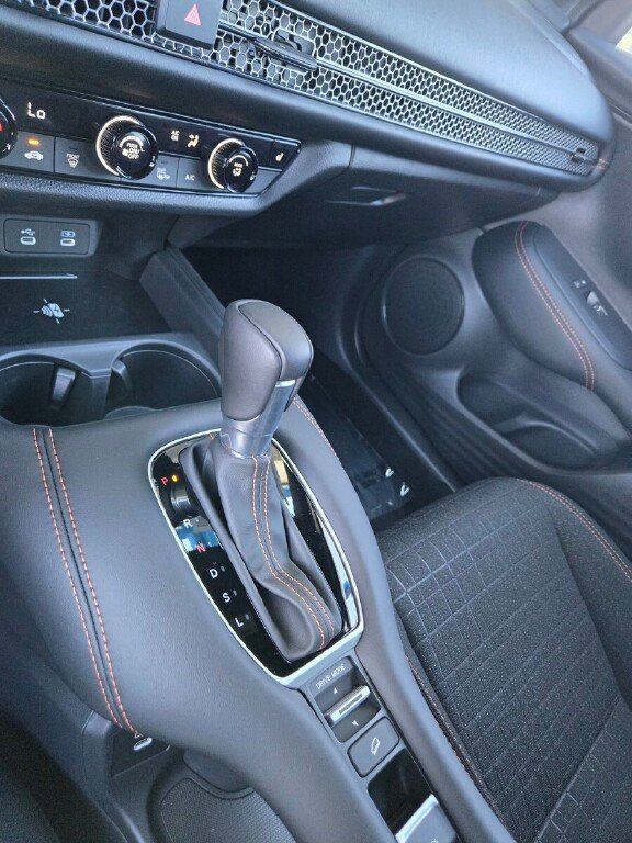 Certified 2027 Honda HR-V Sport image 16