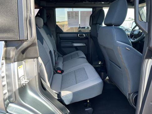 Used 2022 Ford Bronco Outer Banks image 10