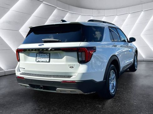 New 2026 Ford Explorer Active w/ Active Comfort Package RWD image 7