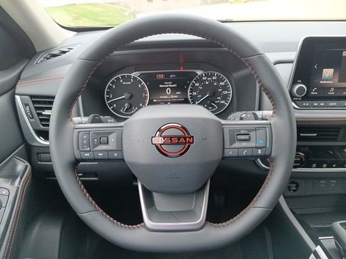 New 2026 Nissan Rogue SV image 24