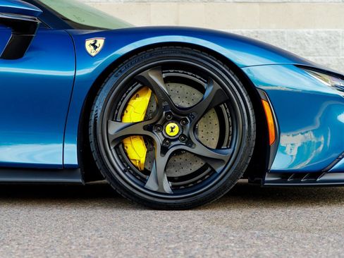 Used 2023 Ferrari SF90 Spider AWD/4WD image 84