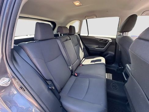 Used 2020 Toyota RAV4 LE w/ All Weather Liner Package AWD/4WD image 26