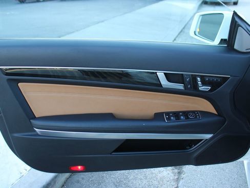 Used 2016 Mercedes-Benz E 400 Coupe image 30