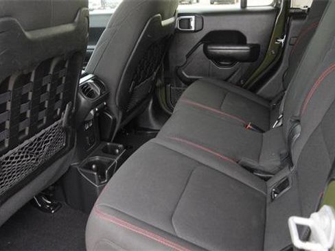 Certified 2023 Jeep Gladiator Rubicon image 13