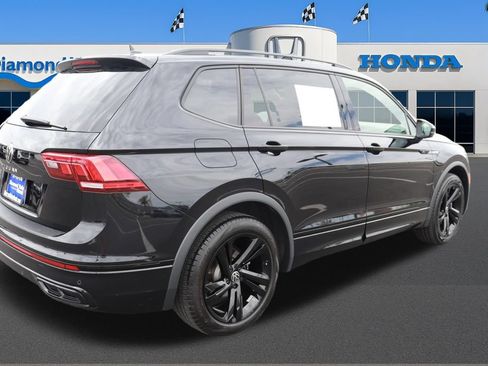 Used 2024 Volkswagen Tiguan SE R-Line FWD image 7