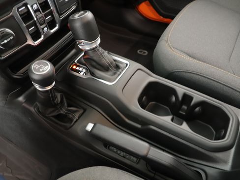 New 2025 Jeep Wrangler Sport S image 19