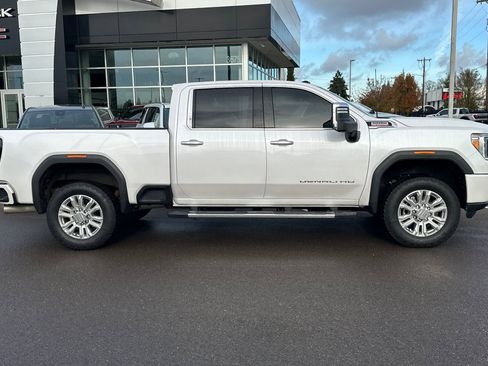 Used 2022 GMC Sierra 2500 Denali image 3