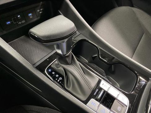 New 2026 Hyundai Tucson SE image 18