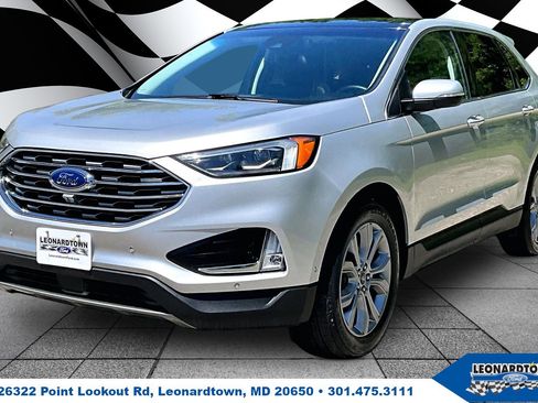 Used 2019 Ford Edge Titanium w/ Equipment Group 301A FWD image 1