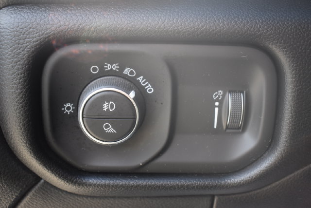 Used 2026 RAM 2500 Big Horn AWD/4WD image 25