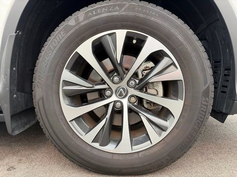 Used 2022 Lexus RX 350L Premium w/ Premium Package AWD/4WD image 24