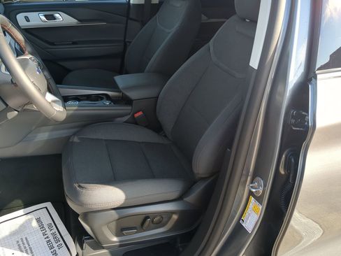 New 2026 Ford Explorer Active image 54