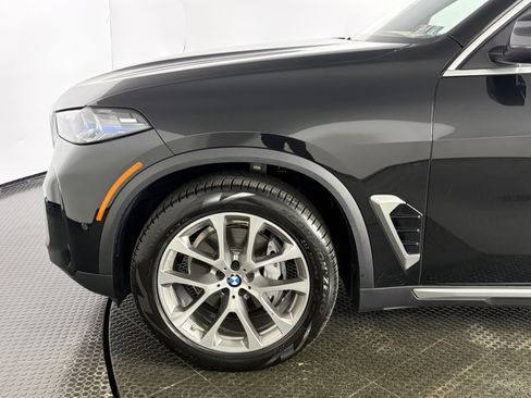 Certified 2026 BMW X5 xDrive40i w/ Climate Comfort Package AWD/4WD image 6