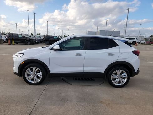 Used 2025 Buick Encore GX Preferred image 8