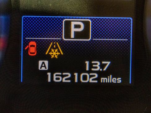 Used 2016 Subaru Legacy 2.5i Limited image 37