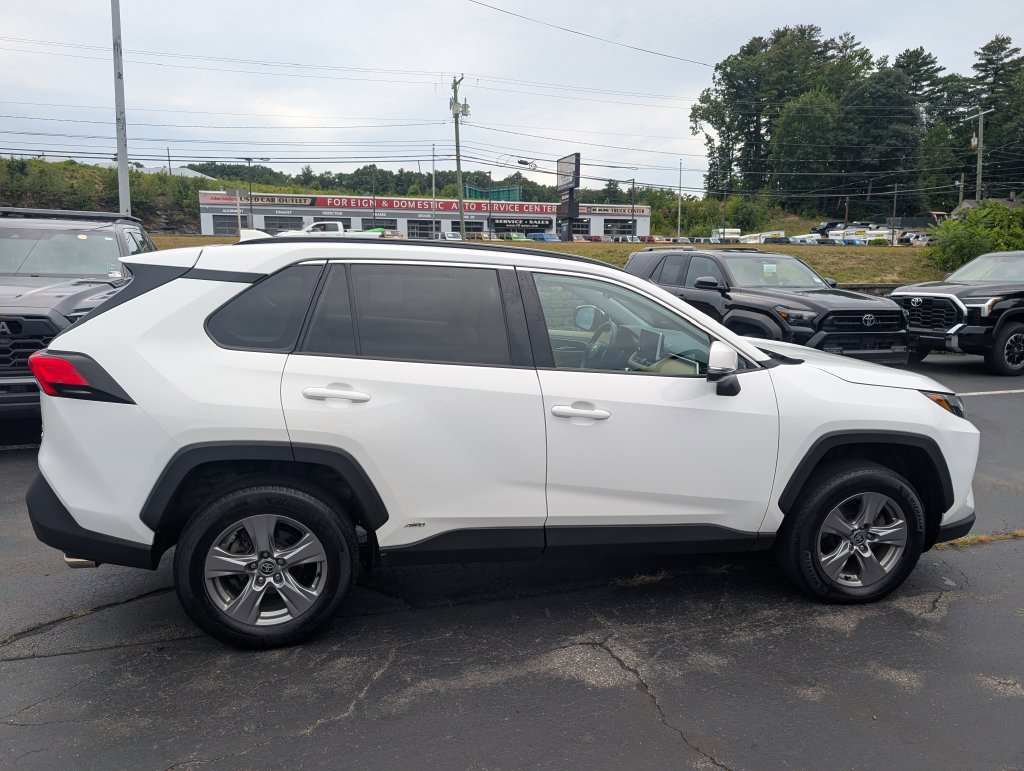 Certified 2023 Toyota RAV4 XLE w/ Convenience Package AWD/4WD image 10