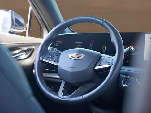 Certified 2024 Cadillac XT4 Premium Luxury w/ Cold Weather Package FWD image 21