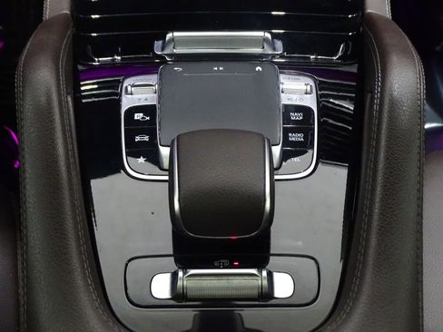 Used 2020 Mercedes-Benz GLS 450 4MATIC image 42