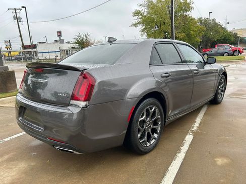 Used 2016 Chrysler 300 S AWD/4WD image 6