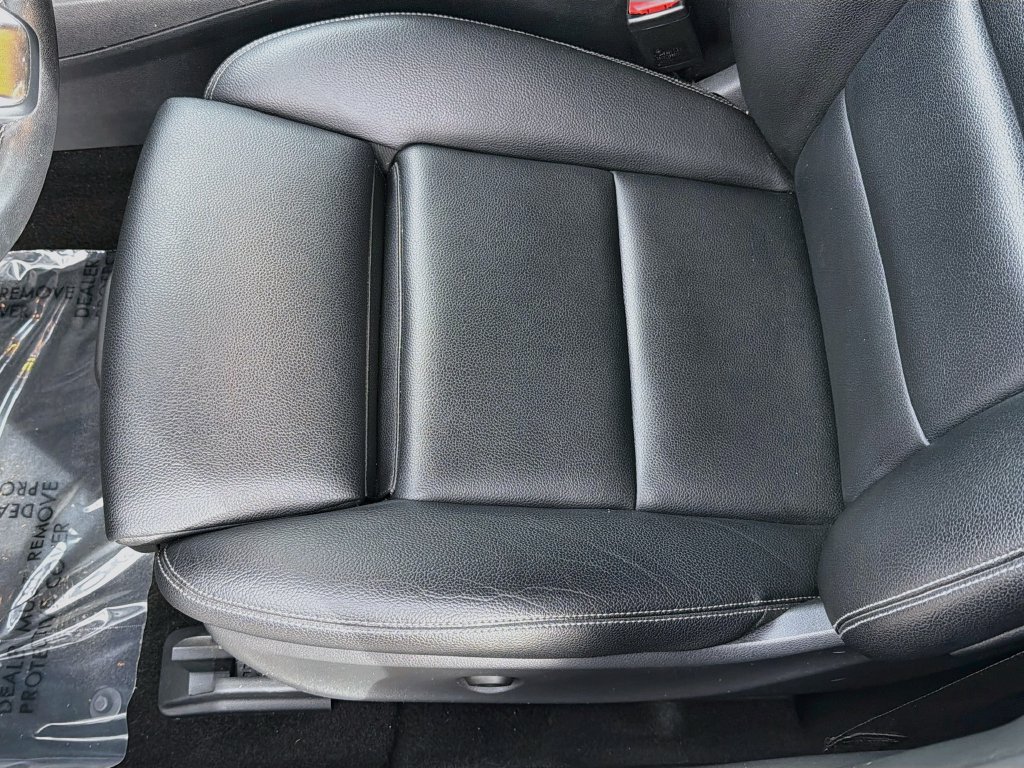 Used 2020 Mercedes-Benz GLA 250 4MATIC image 21