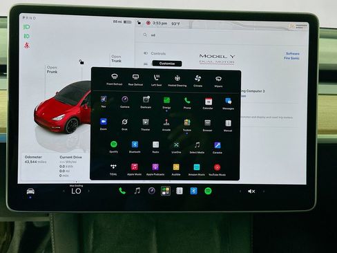 Used 2022 Tesla Model Y Performance AWD/4WD image 15