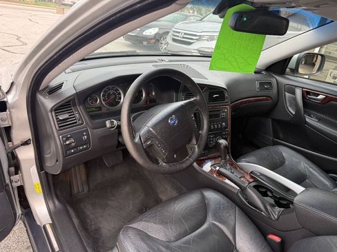 Used 2007 Volvo XC70 AWD/4WD image 11